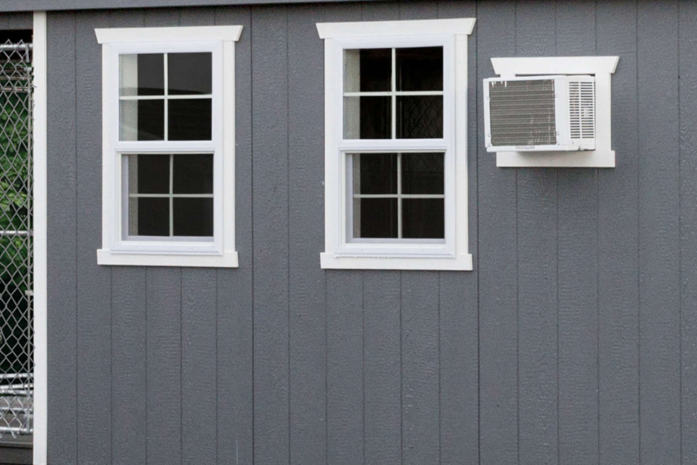 LP Smartside siding- dog kennel options and features