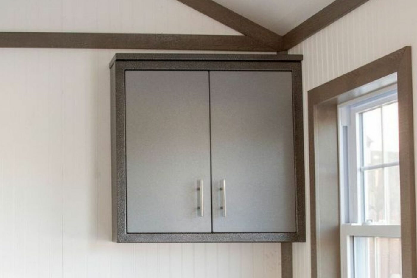 cabinets- aluminum cabinets