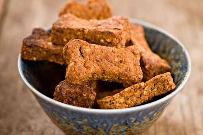 Homemade crunchy dog treats best sale